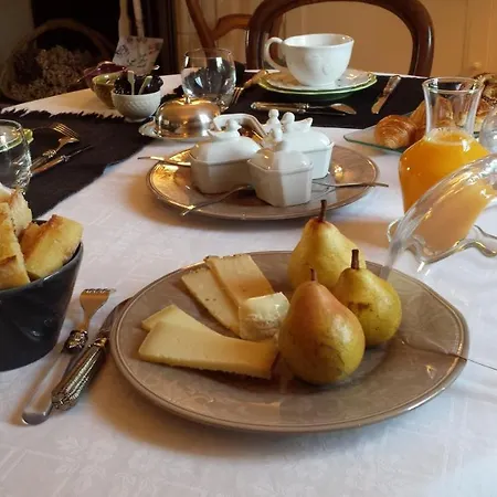 Bois De Cadene 住宿加早餐酒店 3*