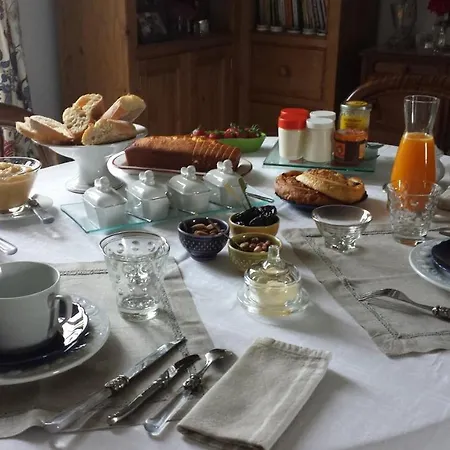 Bois De Cadene 住宿加早餐酒店 Saint-Pierre-de-Buzet