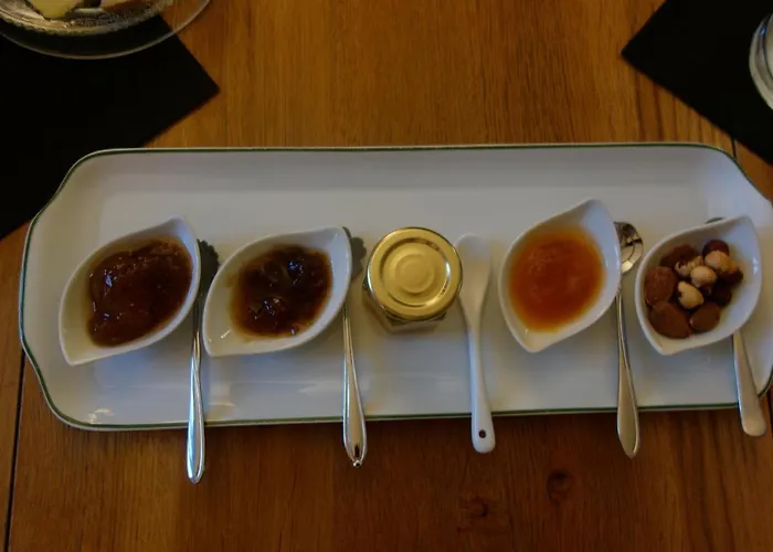 Bois De Cadene Bed & Breakfast 3*