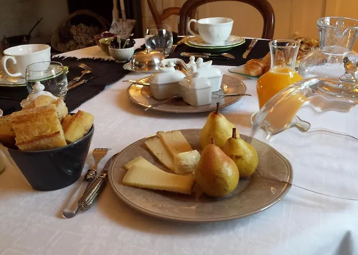 Bois De Cadene Bed & Breakfast 3*