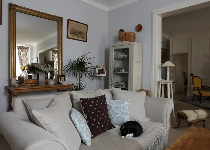 Bed & Breakfast Bois De Cadene 3*